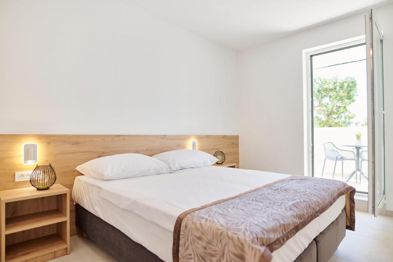 Colentum Resort ムルテル エクステリア 写真
